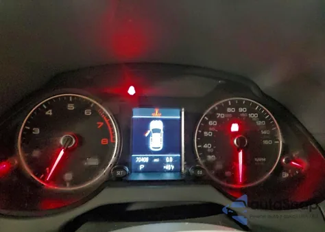 2016 Audi Q5 Premium из США, поврежденный, VIN WA1C2AFP8GA052637